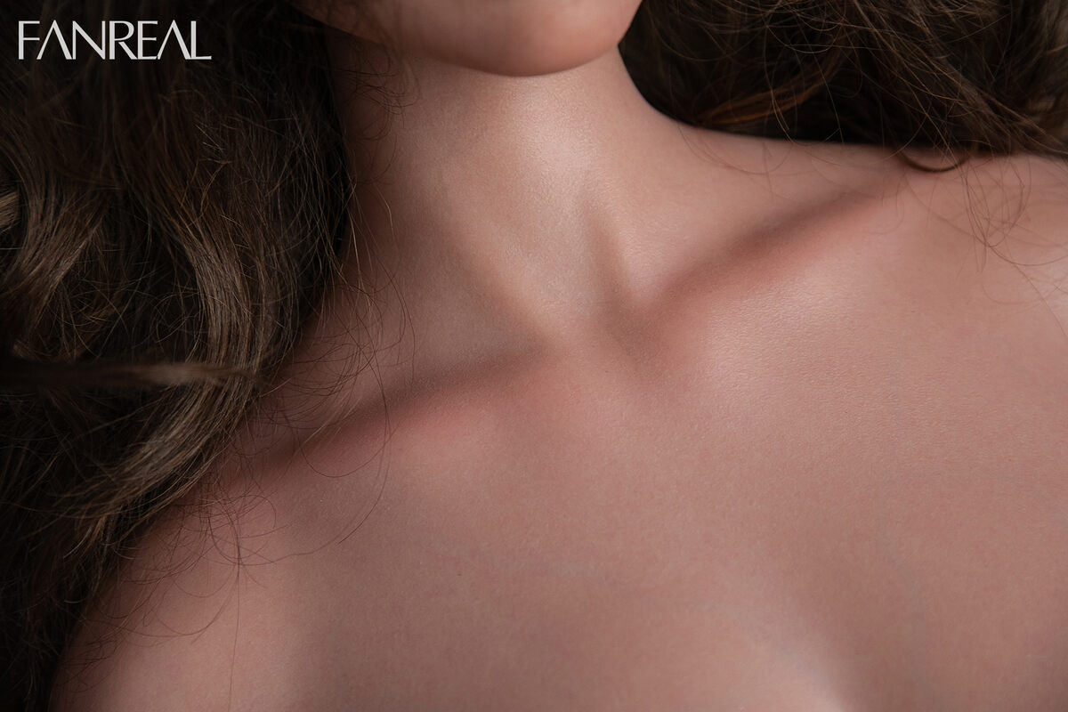 Picture of FanReal Dolls - T95cm/3ft1 G-cup Silicone Sex Doll Torso – Kelly