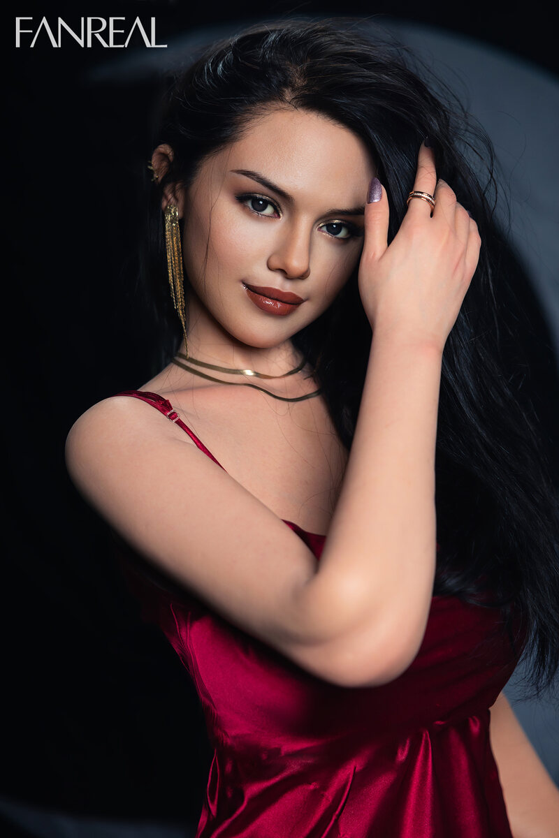 Picture of FanReal Sex Doll - 168cm/5ft6 F-cup Silicone Sex Doll – Maira