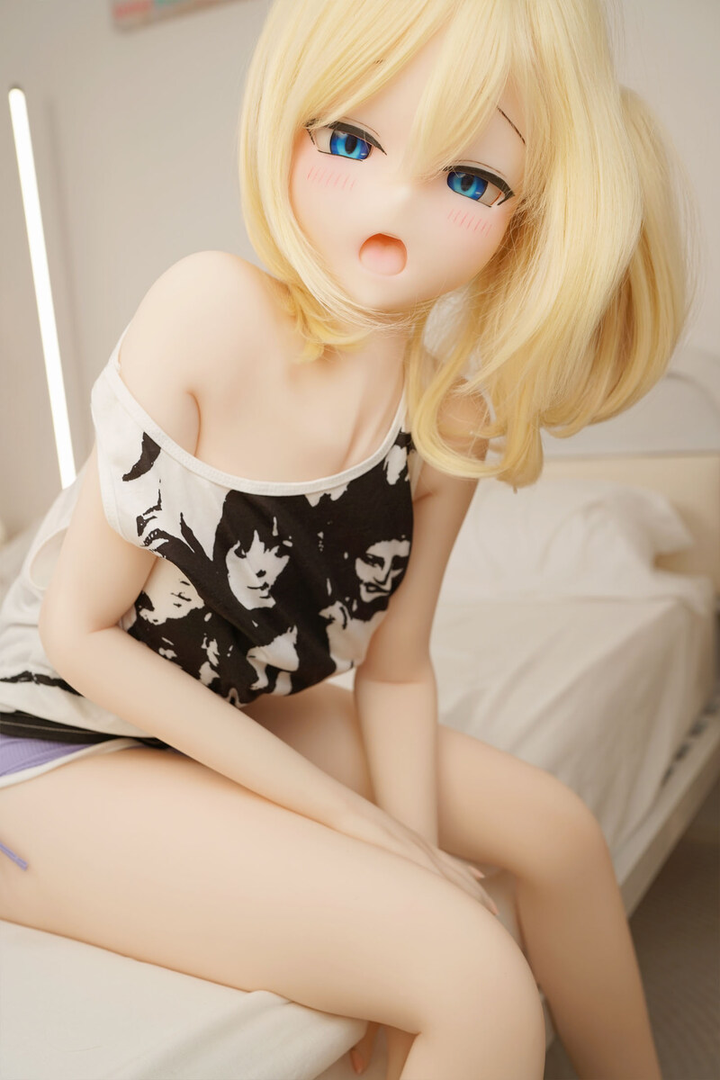 Picture of 148cm/4ft10 C-cup S-TPE Sex Doll – Aiko
