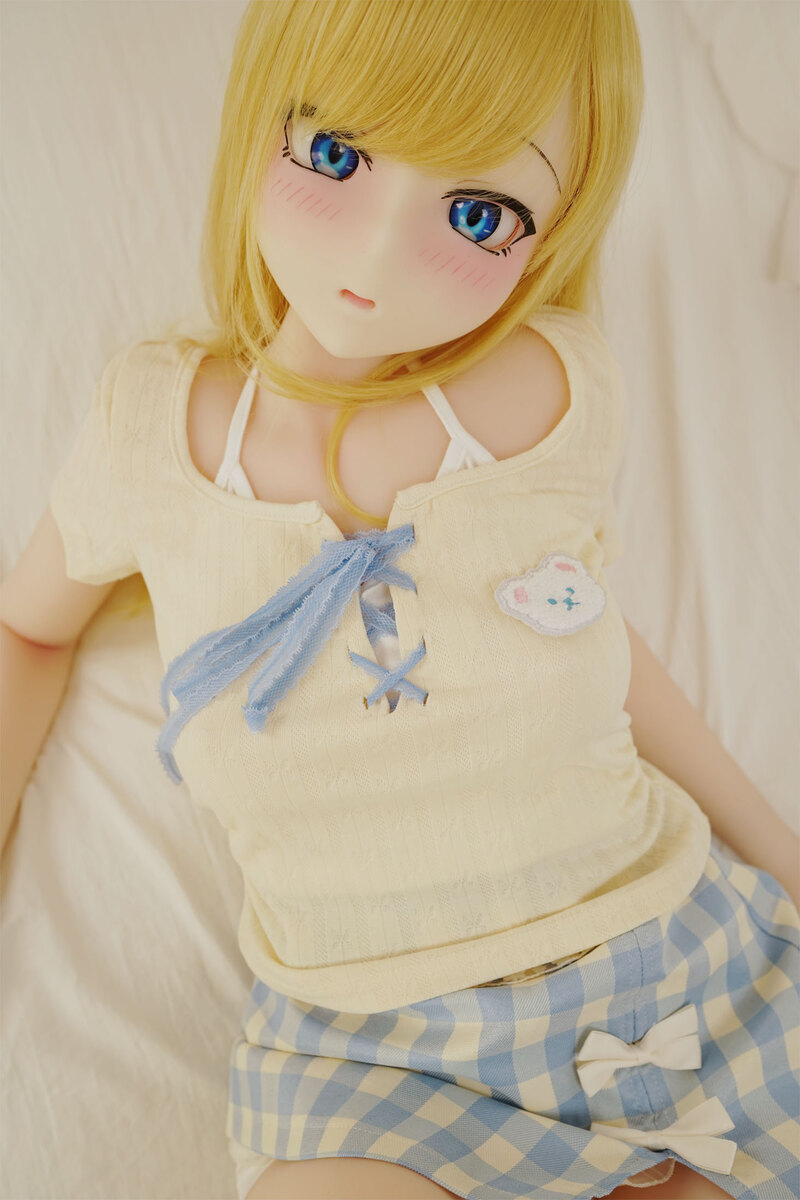 Picture of 149cm/4ft11 B-cup S-TPE Sex Doll – Akane