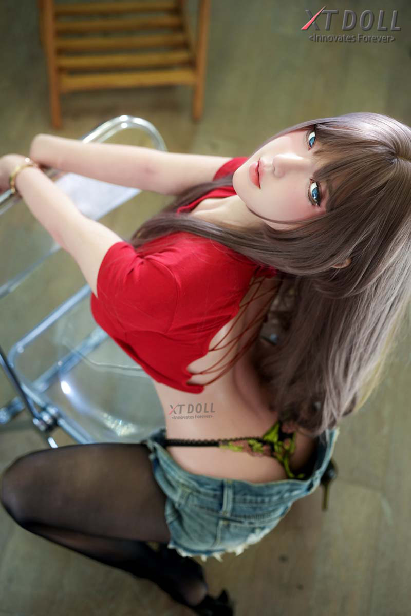 Picture of 164cm/5ft5 C-cup Silicone Sex Doll – Emma