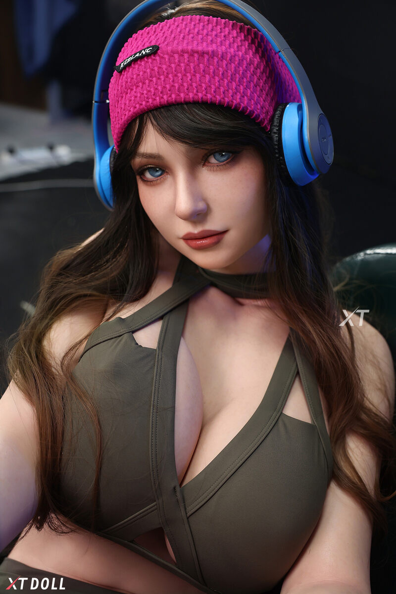 Picture of 166cm/5ft5 H-cup Silicone Sex Doll – Natalie