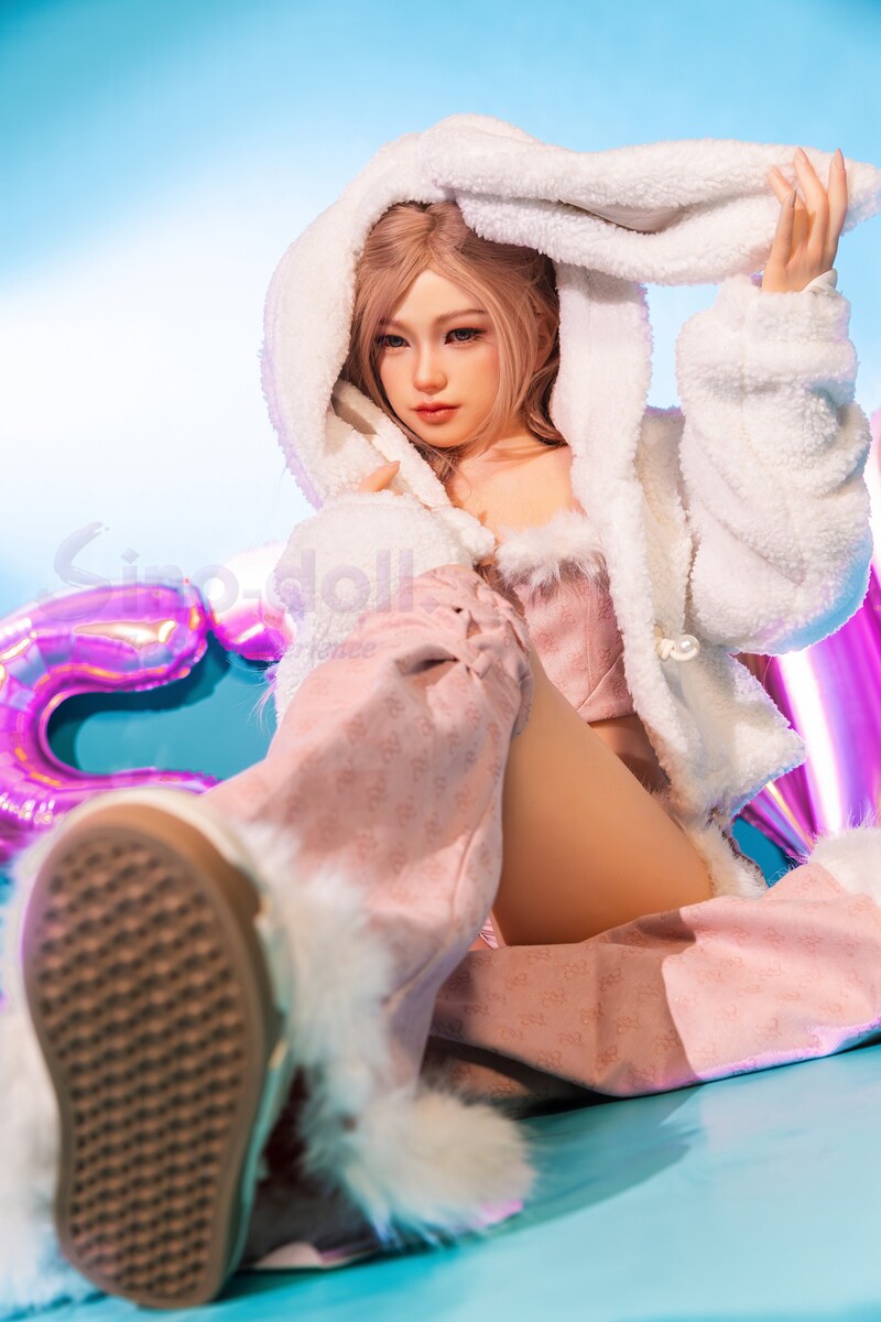 Picture of Soft Max Sino S161cm/5ft3 B-cup Silicone Sex Doll – Linxia