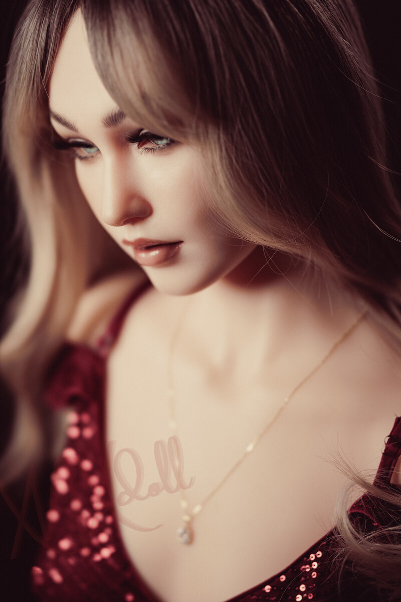 Picture of XNX Sino 160cm/5ft3 B-cup Silicone Sex Doll – Lesley Hugh