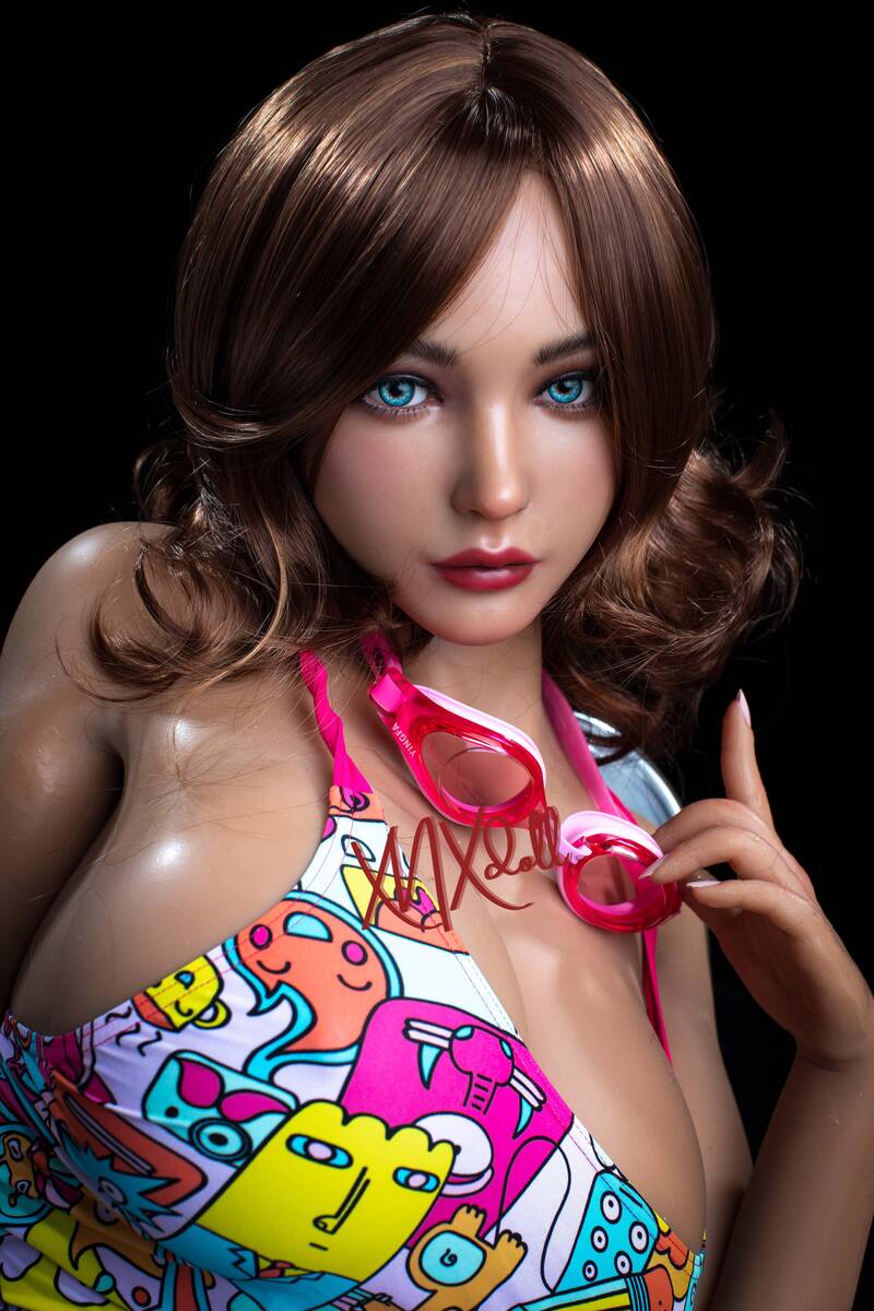 Picture of XNX Sino 155cm/5ft1 L-cup Silicone Sex Doll – Janet Caroline