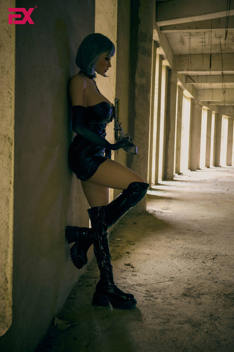 Picture of 168cm/5ft6 J-cup Silicone Sex Doll – Alexa