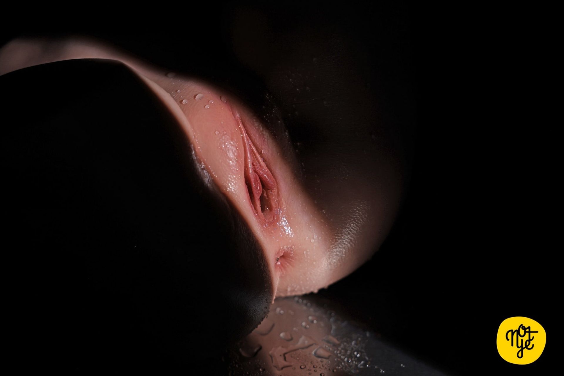 Picture of NOT YE! S20-2 Butt 22LB Realistic Pocket Pussy Ass Silicone Torso Butt Male Masturbator Fair Skin